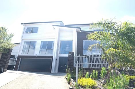 Photo of property in 50 Corricvale Way, Northcross, Auckland, 0630