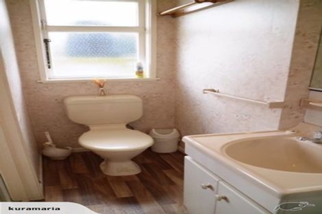 Photo of property in 2 Hikurangi Terrace, Taumarunui, 3920