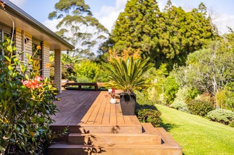 Photo of property in 71 Riddell Road, Kerikeri, 0230