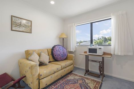 Photo of property in 88 Tauranga Place, Orewa, 0931