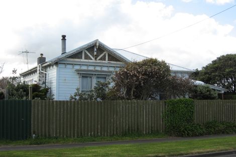 Photo of property in 8 Arawa Place, Castlecliff, Whanganui, 4501
