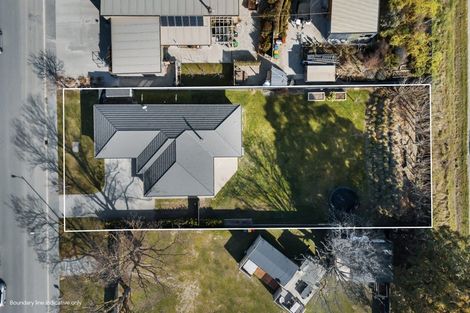 Photo of property in 20 Perriam Place, Mount Pisa, Cromwell, 9383