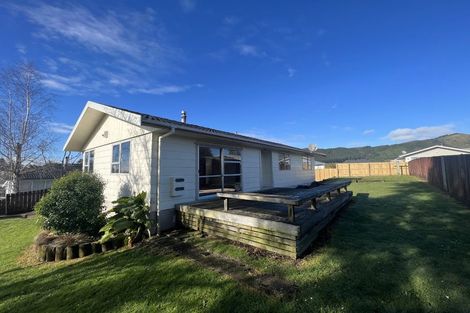 Photo of property in 14 Sunline Place, Ngongotaha, Rotorua, 3010