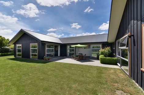 Photo of property in 4 Herries Lane, Lake Hayes, Queenstown, 9304