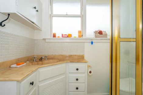 Photo of property in 1/6 Nelson Terrace, Seaview, Timaru, 7910