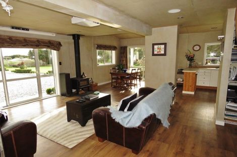 Photo of property in 240 Alma Road, Westport, 7892