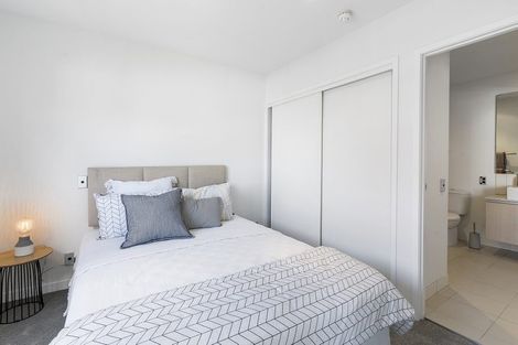 Photo of property in Halsey Apartments At Lighter Quay, 506/77 Halsey Street, Auckland Central, Auckland, 1010