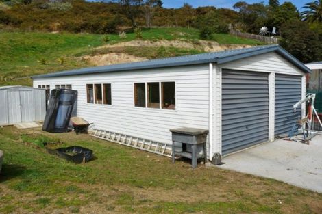 Photo of property in 129 Emano Street, Toi Toi, Nelson, 7010