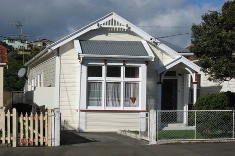 Photo of property in 9 Te Whiti Street, Kilbirnie, Wellington, 6022