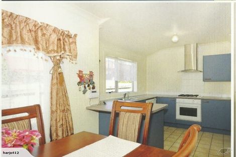 Photo of property in 13 Catalina Drive, Melville, Hamilton, 3206