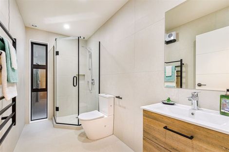 Photo of property in 627a Swanson Road, Swanson, Auckland, 0612