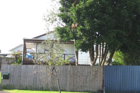 Photo of property in 29 Hinerau Street, Henderson, Auckland, 0612