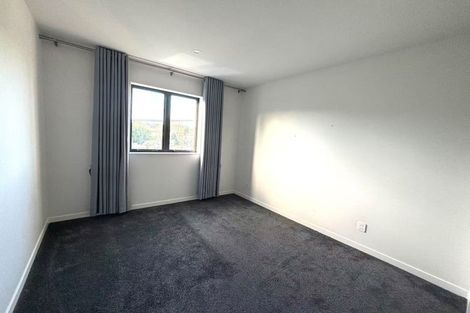 Photo of property in 15 Correa Court, Goodwood Heights, Auckland, 2105