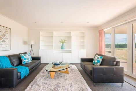 Photo of property in 1/616 Halkett Road, West Melton, Christchurch, 7671