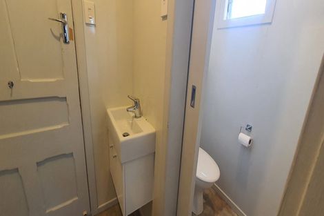 Photo of property in 109 Kent Street, Kingston, Athol, 9793