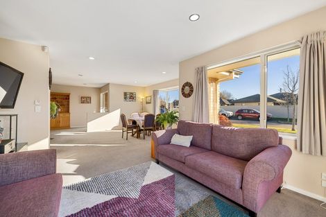 Photo of property in 21 Bernadette Street, Aidanfield, Christchurch, 8025