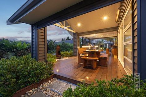 Photo of property in 212 Matua Road, Kumeu, 0810