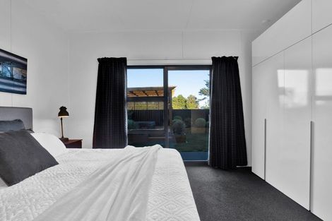 Photo of property in 1202 Frankley Road, Hurworth, New Plymouth, 4371