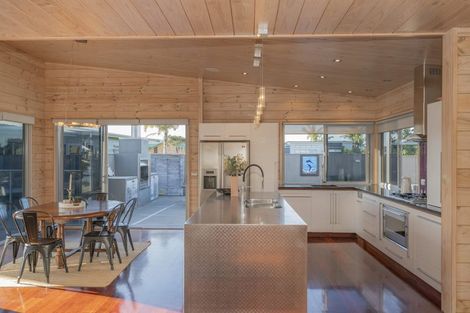 Photo of property in 9 Arawa Lane, Whitianga, 3510