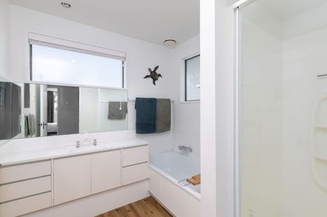 Photo of property in 44a Halswell Junction Road, Halswell, Christchurch, 8025