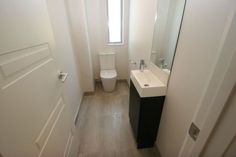 Photo of property in 38 Headland Drive, Long Bay, Auckland, 0630