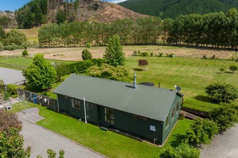 Photo of property in 40 Gibsons Road, Kaituna, Blenheim, 7273