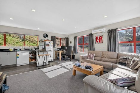 Photo of property in 8a Kiely Lane, Queenstown, 9300