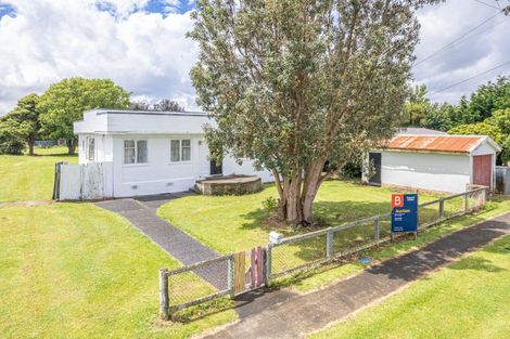 Photo of property in 40 Hussey Street, Waverley, 4510