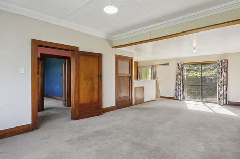 Photo of property in 151 Ravensbourne Road, Ravensbourne, Dunedin, 9022