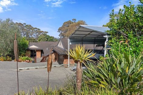 Photo of property in 59a Lonely Road, Fairview Heights, Auckland, 0632