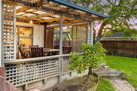 Photo of property in 1/17 Glen Road, Ranui, Auckland, 0612