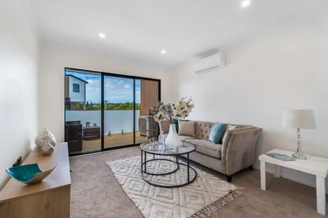 Photo of property in 4/25 Griffen Park Road, Mount Roskill, Auckland, 1041