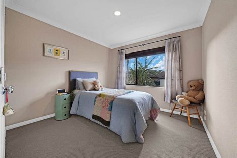 Photo of property in 11 Gordal Place, Flat Bush, Auckland, 2016