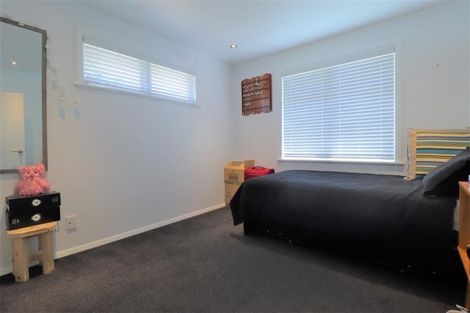 Photo of property in 22 Bowater Place, Manurewa, Auckland, 2102