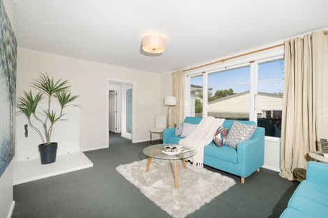Photo of property in 2/27 Abbotleigh Avenue, Te Atatu Peninsula, Auckland, 0610