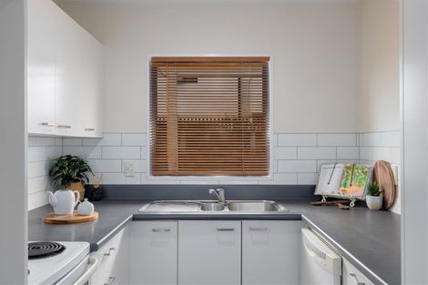 Photo of property in 2/526 Madras Street, St Albans, Christchurch, 8014