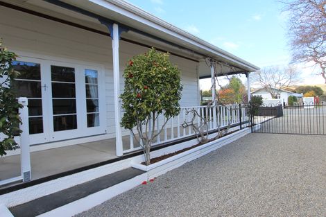 Photo of property in 37 Muller Road, Blenheim, 7201