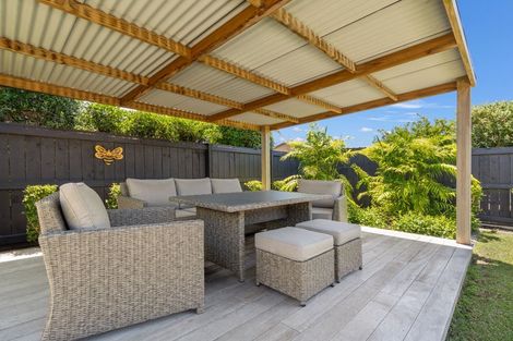 Photo of property in 26 Ohope Place, Papamoa Beach, Papamoa, 3118