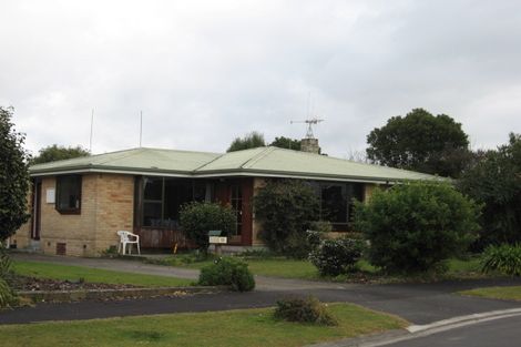 Photo of property in 13 Defoe Avenue, Hillcrest, Hamilton, 3216