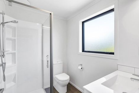 Photo of property in 3 Kaiwaru Place, Waikanae, 5036