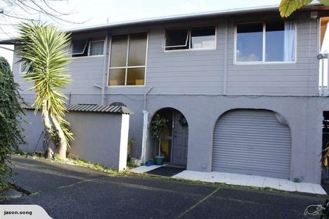 Photo of property in 3/45 College Road, Northcote, Auckland, 0627