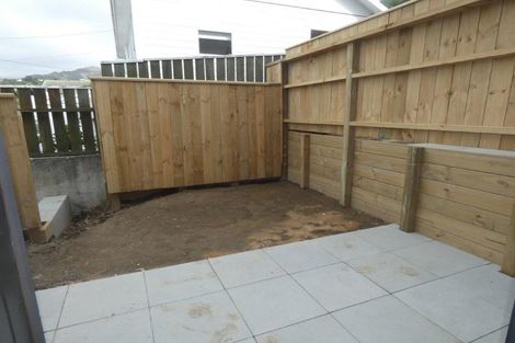 Photo of property in 11/20 Trent Street, Island Bay, Wellington, 6023