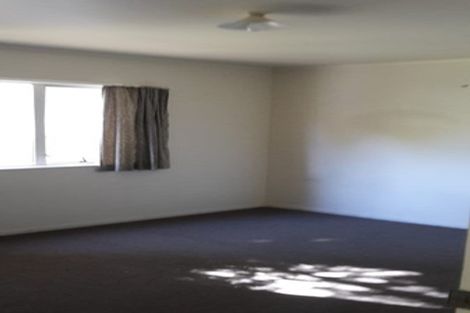 Photo of property in 11 West Harbour Drive, West Harbour, Auckland, 0618