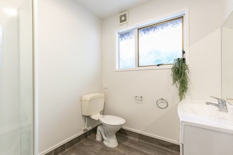 Photo of property in 15b Caesars Place, Churton Park, Wellington, 6037