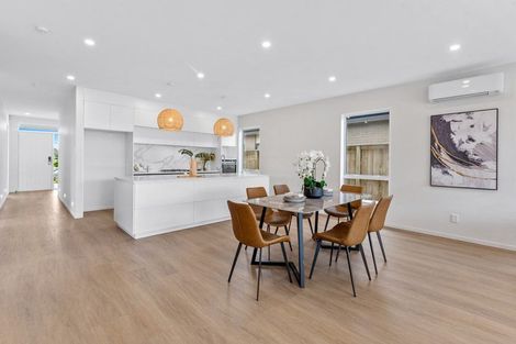 Photo of property in 113 Mutetai Road, Clarks Beach, 2122