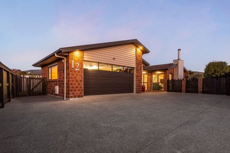 Photo of property in 12 Hulme Way, Raumati Beach, Paraparaumu, 5032