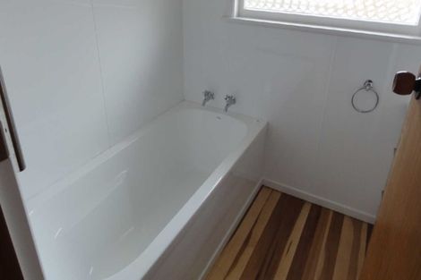 Photo of property in 26 Kensington Place, Fairfield, Hamilton, 3214