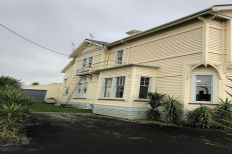 Photo of property in 26 Weymouth Street, New Plymouth, 4310