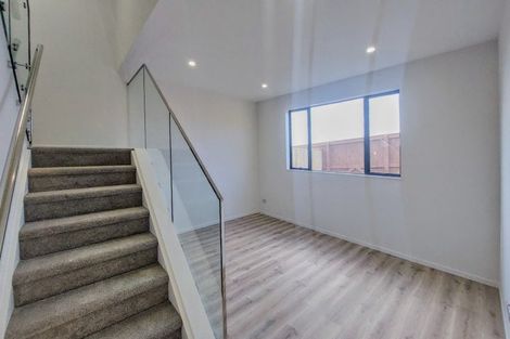 Photo of property in 345 East Coast Road, Mairangi Bay, Auckland, 0630