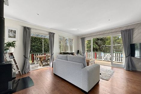 Photo of property in 11 Holgate Avenue, Herald Island, Auckland, 0618